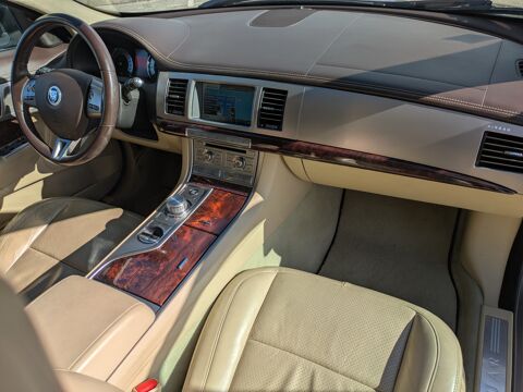 XF S - V6 3.0 D 275ch LUXURY PREMIUM BVA 2010 occasion 25300 Pontarlier