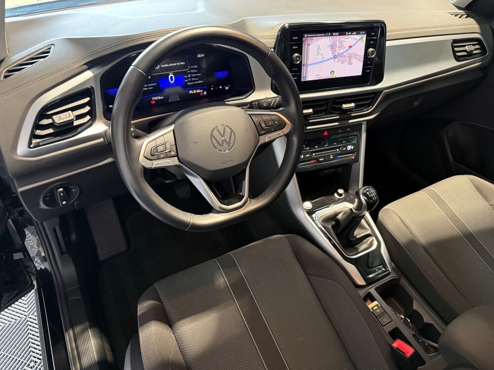 T-ROC 2.0 TDI 115 ch LIFE PLUS - 1&Egrave;RE MAIN - GARANTIE 12 MOIS 2023 occasion 65290 Juillan