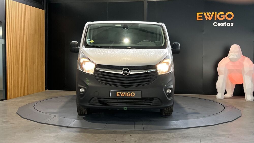 Vivaro FOURGON REFRIGERE - TVA RECUPERABLE 1.6 CDTI 125 L1H1 LIMITE 2017 occasion 33610 Cestas