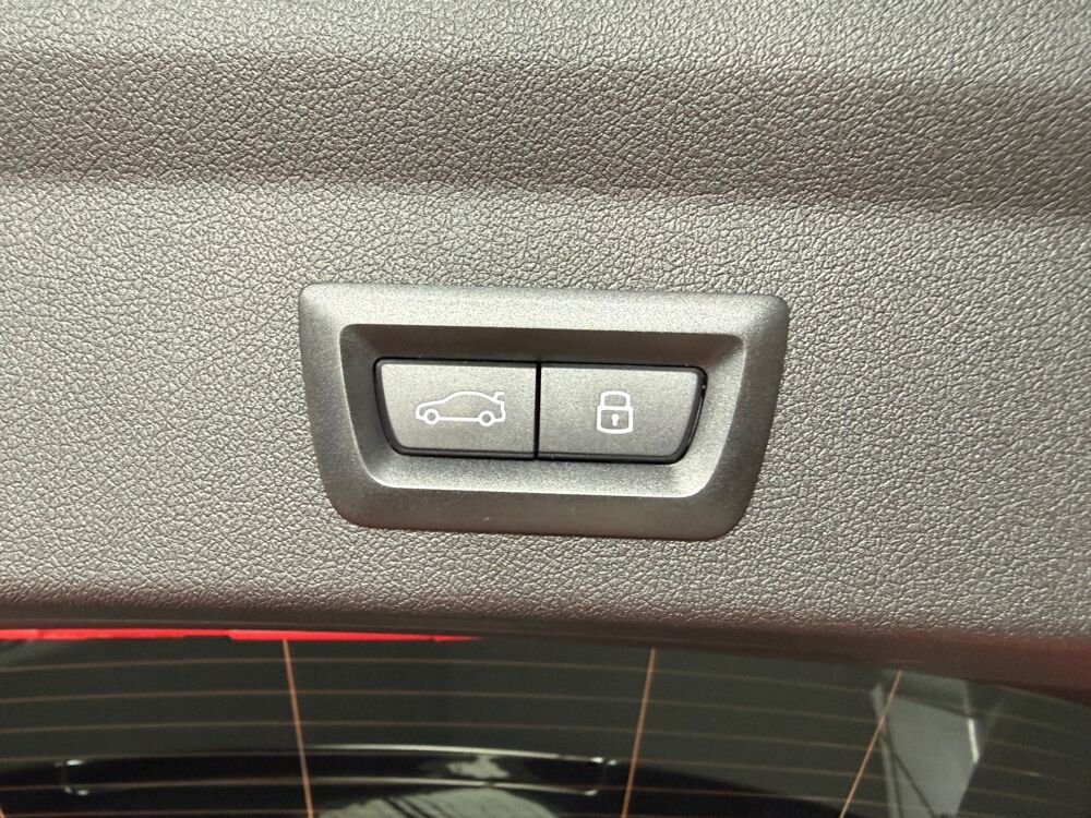 S&eacute;rie 1 1.5 120I A 170CH M SPORT MHEV HYBRID DKG / GARANTIE CONSTRUC 2024 occasion 29000 Quimper