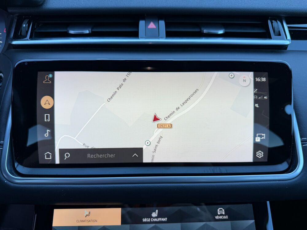 Range rover velar 2.0 P400E 404 ch PHEV SE R-DYNAMIC 4WD - 1&Egrave;RE MAIN 2023 occasion 65290 Juillan