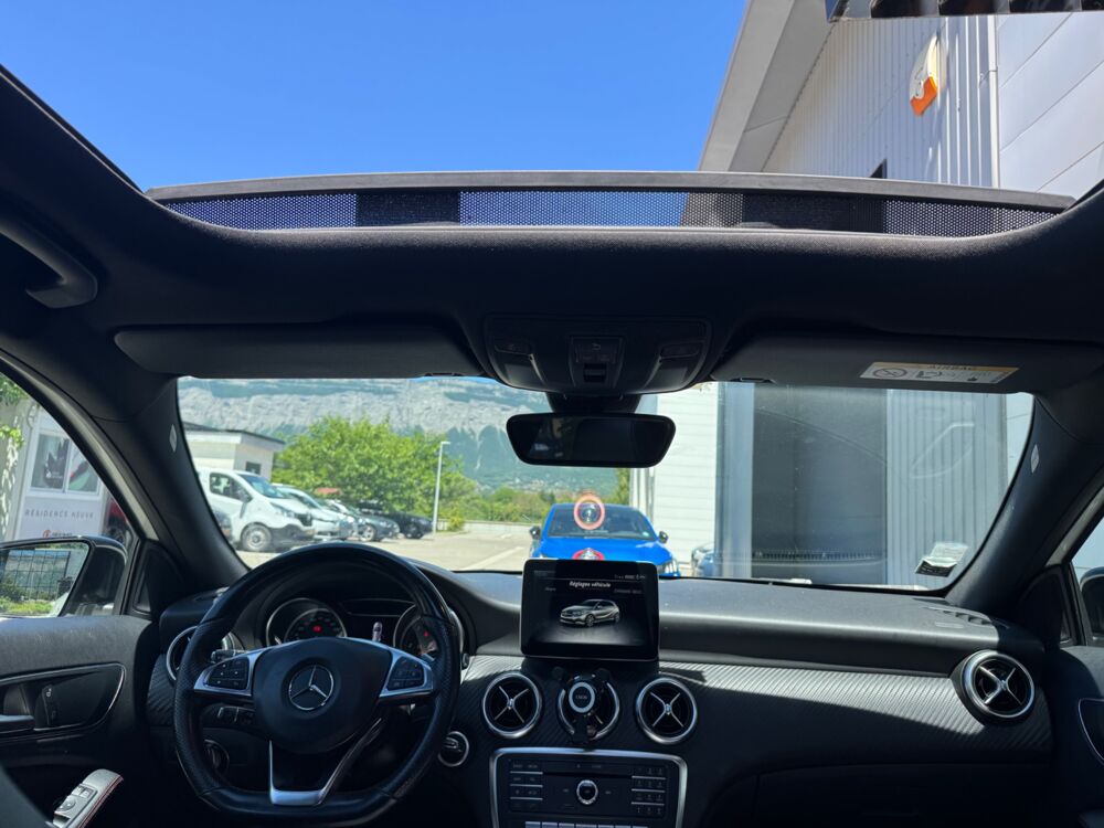 Classe A 1.5L 180D 110ch FASCINATION PACK AMG / TOIT OUVRANT PANORAMI 2017 occasion 38420 Le Versoud