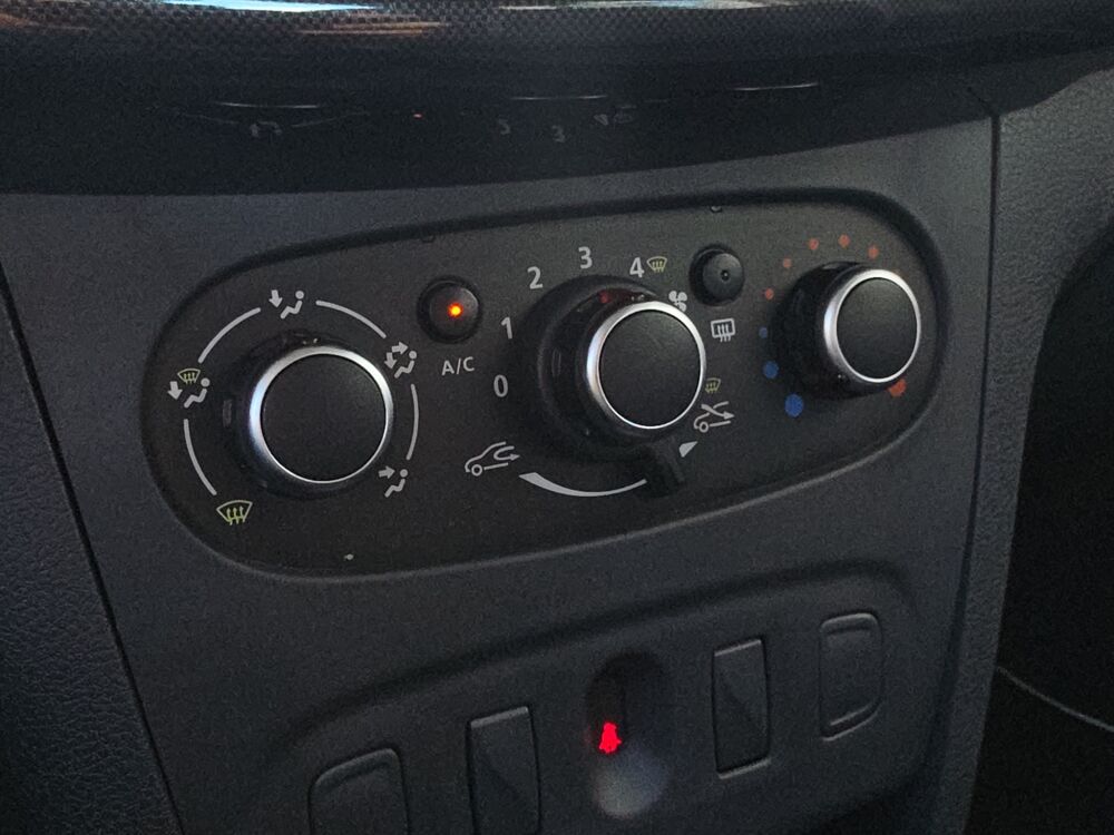 Sandero TCE 90 COMFORT START-STOP - 1ERE MAIN - FLEX FUEL E85 2019 occasion 68000 Colmar