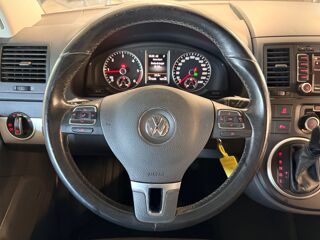 MULTIVAN T5 2.0 BITDI 180 Ch BULLI 4MOTION DSG7 - 7 PLACES - MOTEUR N 2014 occasion 79000 Niort