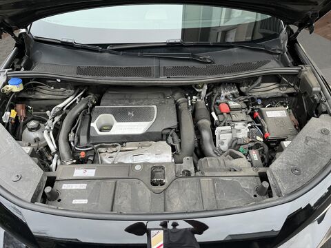DS3 1.6 360Ch HYBRID PERFORMANCE LINE+ 4X4 EAT / 1&Egrave;RE MAIN / CAR 2023 occasion 74600 Seynod