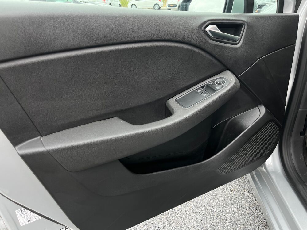 Clio 1.6 E-TECH 140H 90 HYBRID FULL-HYBRID BUSINESS BVA 2021 occasion 33210 Maz&egrave;res