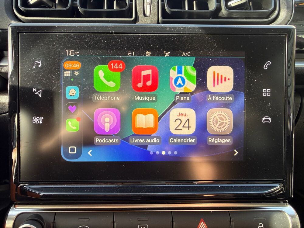 C3 GENERATION-III 1.2 PURETECH 82ch FEEL / CARPLAY 2020 occasion 17100 Saintes