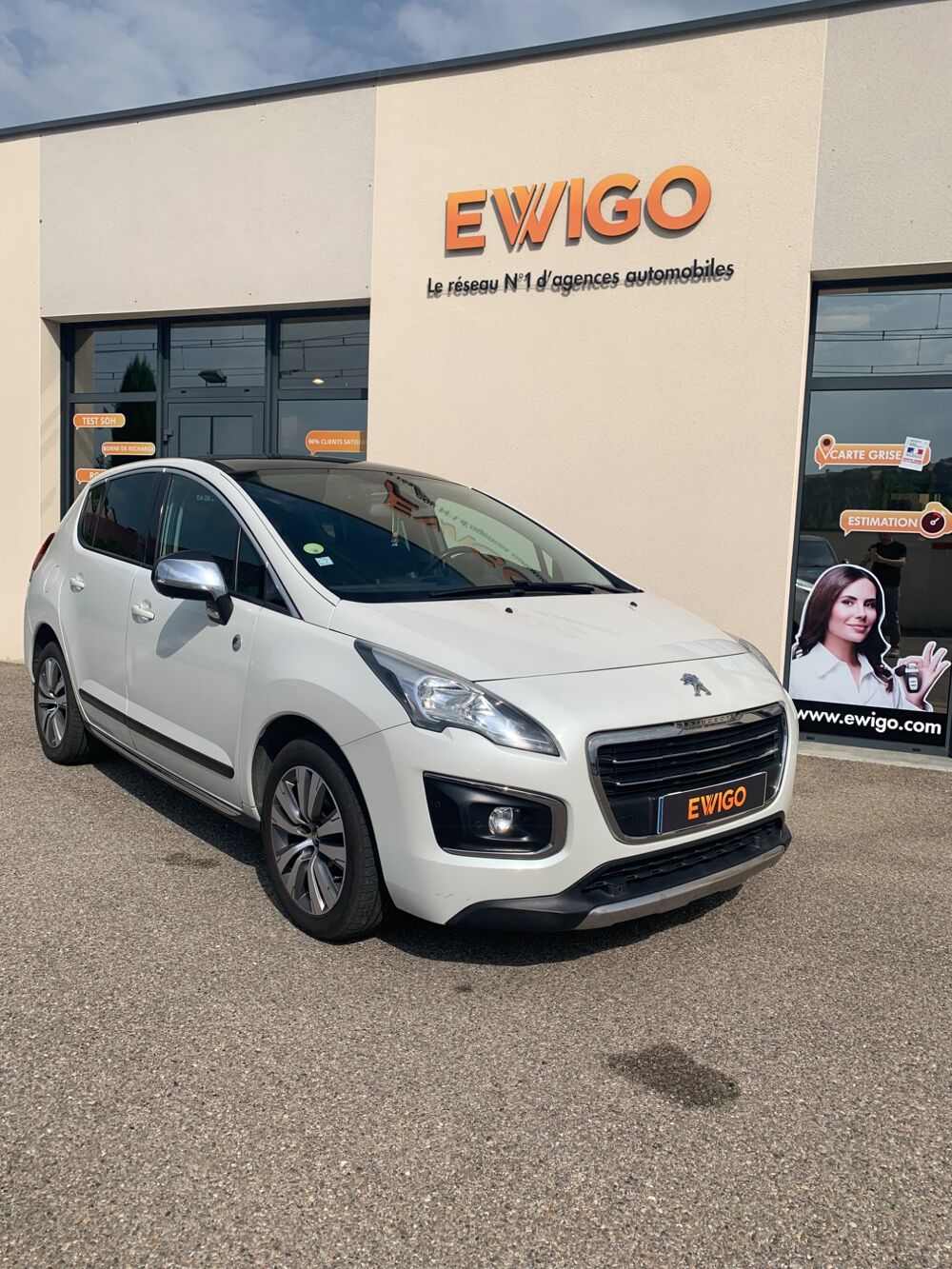 3008 GENERATION-I 1.6 HDI 120cv CROSSWAY / ATTELAGE / TOIT PANO / 2015 occasion 69420 Ampuis