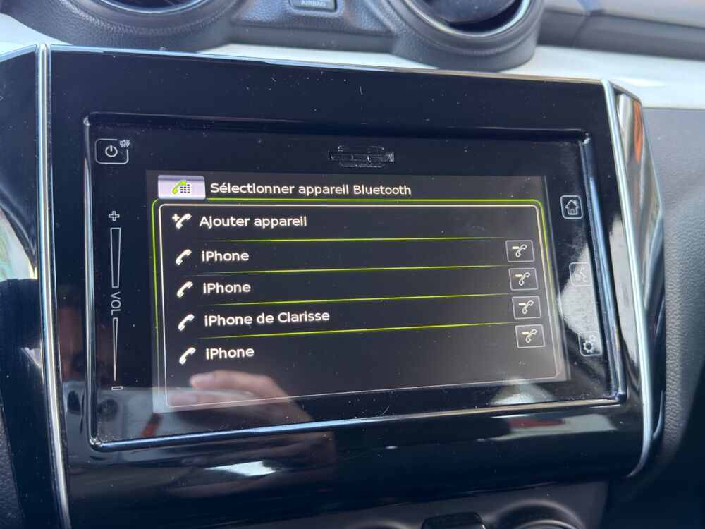 Swift 1.0 BOOSTERJET 111 ch HYBRID SHVS PACK 2018 occasion 64320 Idron