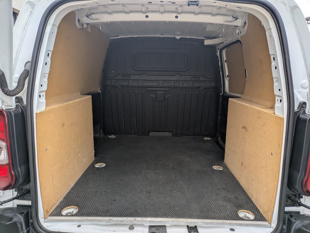 Partner FOURGON 1.5 BLUEHDI 100ch 650KG L1 M START-STOP 2019 occasion 69420 Ampuis
