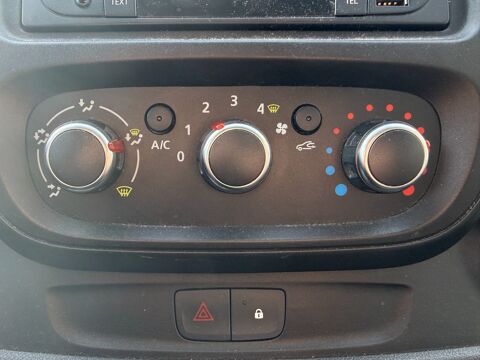 Trafic FOURGON 2.0 DCI 120 L2H1 CONFORT 2021 occasion 17100 Saintes