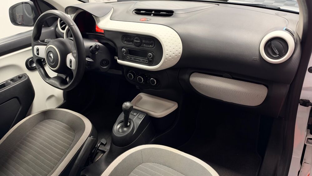 Twingo III 0.9 TCe 90 LIMITED 2017 EDC // ENTRETIEN CONSTRUCTEUR 2018 occasion 34430 Saint-Jean-de-V&eacute;das