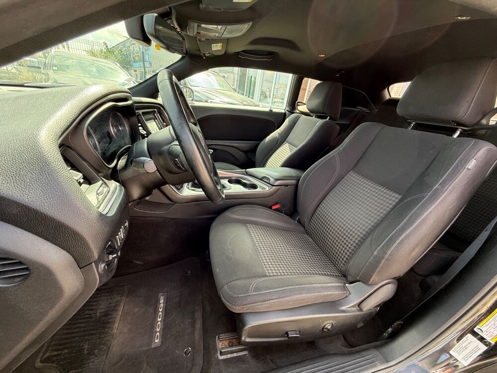 Challenger 5.7 R/T V8 HEMI 375 CH - CAMERA DE RECUL - BLUETOOTH - RADAR 2014 occasion 27000 &Eacute;vreux