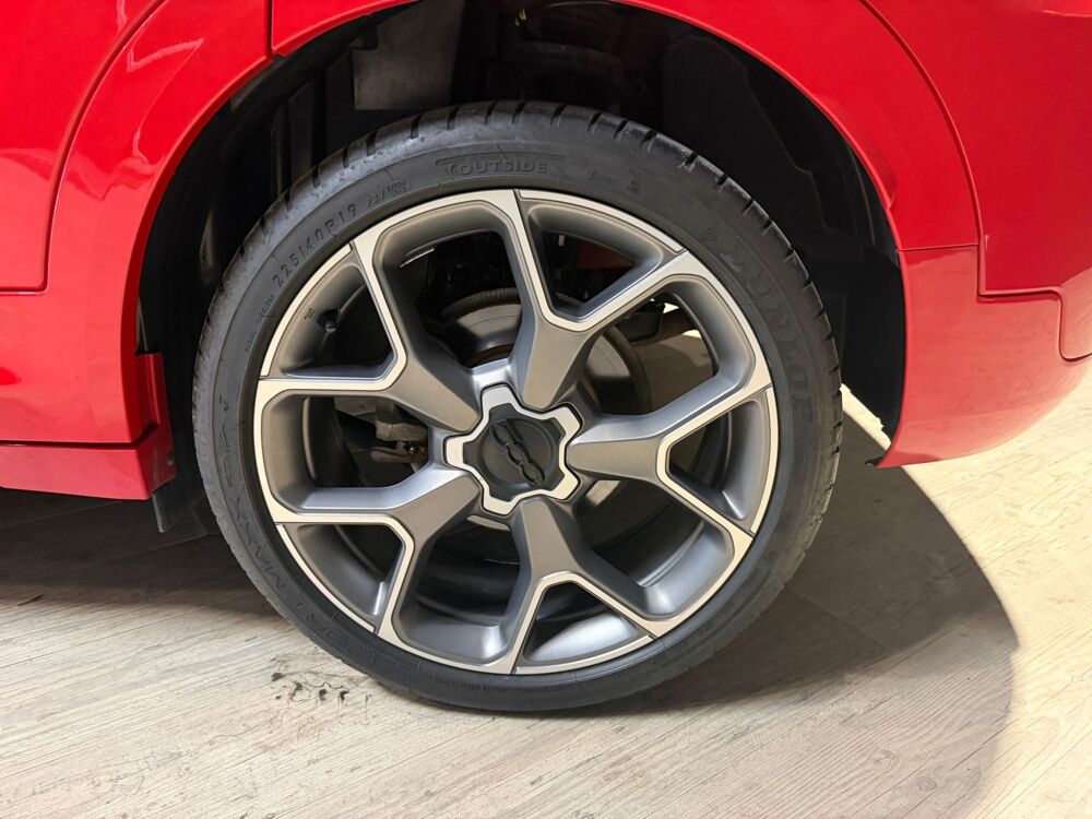 500 X 1.3 SPORT RED DOLCEVITA 150CH 4X2 DCT BVA CARPLAY GARANTIE 2021 occasion 60740 Saint-Maximin