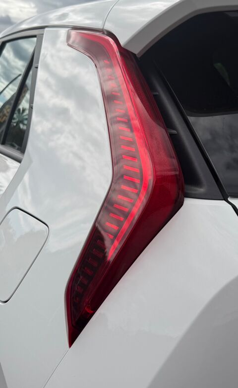 Niro 129 HEV MOTION DCT6 + CAMERA + CARPLAY + 1&Egrave;RE MAIN + GARANTI 2025 occasion 97410 Saint-Pierre