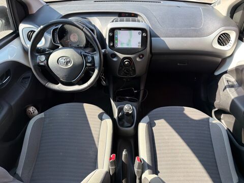 Aygo II (2) 1.0 VVTI 70 CH - 1&Egrave;RE MAIN 2019 occasion 65290 Juillan