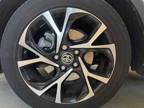 C-HR 1.8 VVT-I 122 Ch 100 FULL-HYBRID 0.85KWH- EDITION- ATTELAGE- 2020 occasion 79000 Niort