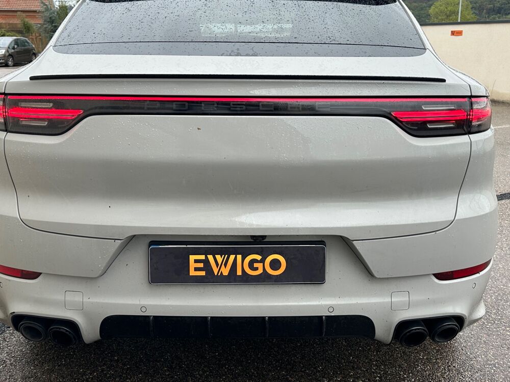 Cayenne COUPE 3.0 E-HYBRID 462H 340ch PHEV 14.1KWH PLATINUM EDITION 2021 occasion 69420 Ampuis