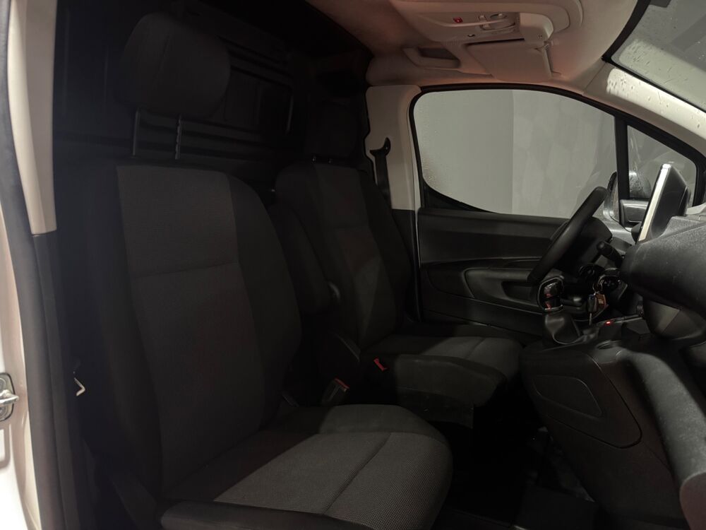 Partner L1 1.5 100 CV / TVA R&Eacute;CUP&Eacute;RABLE / CARPLAY / REGULATEUR / RAD 2020 occasion 29000 Quimper