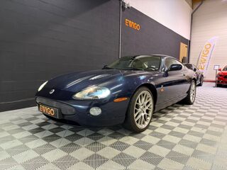 XKR COUPE 4.2 395CH S SUPERCHARGED BVA SPIRIT OF LEGEND/ 1ERE MA 2006 occasion 78125 Gazeran