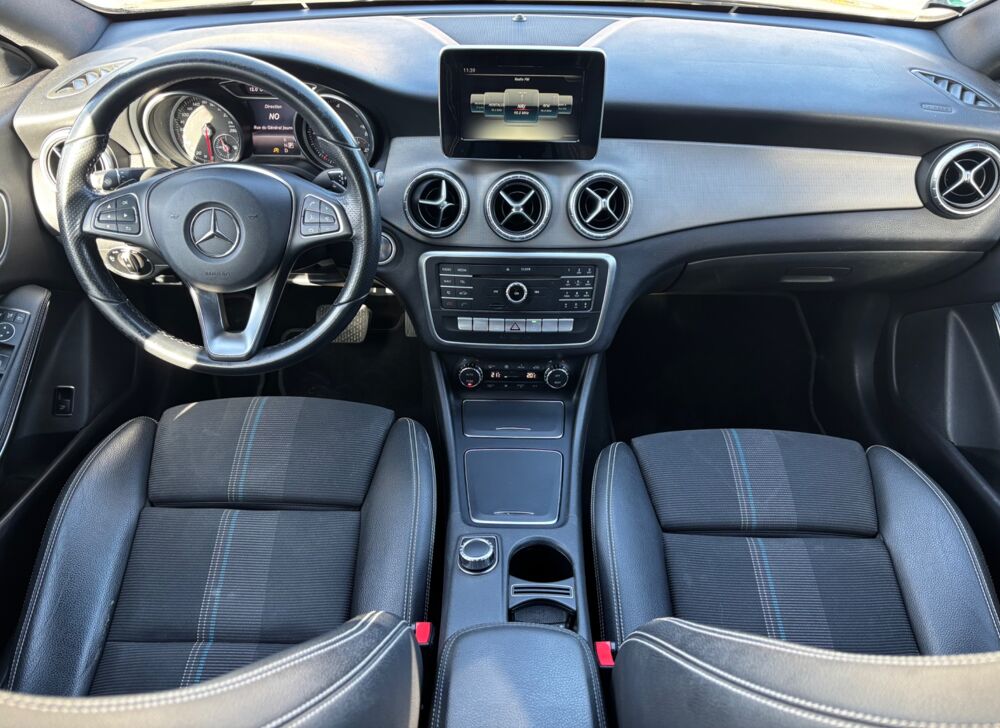 Classe CLA COUPE 2.2 200 CDI 135 CH SENSATION 7G-DCT BVA / 7G-DCT / DYN 2017 occasion 40000 Mont-de-Marsan