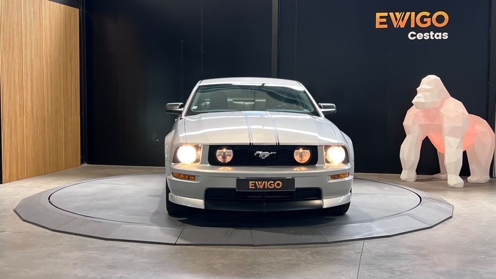 Mustang FASTBACK GT V8 4.6L 305ch SACT 24 soupapes - CARTE GRISE FRA 2007 occasion 33610 Cestas