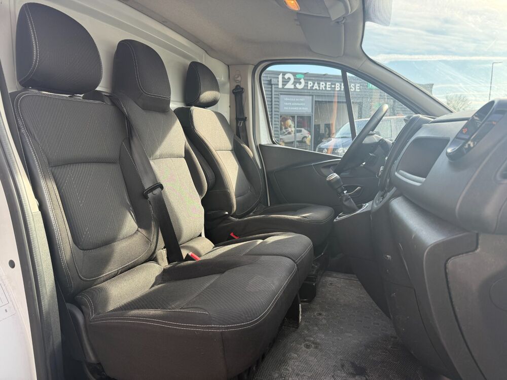 Trafic FOURGON 2.0 DCI 120 L2H1 CONFORT 2021 occasion 17100 Saintes
