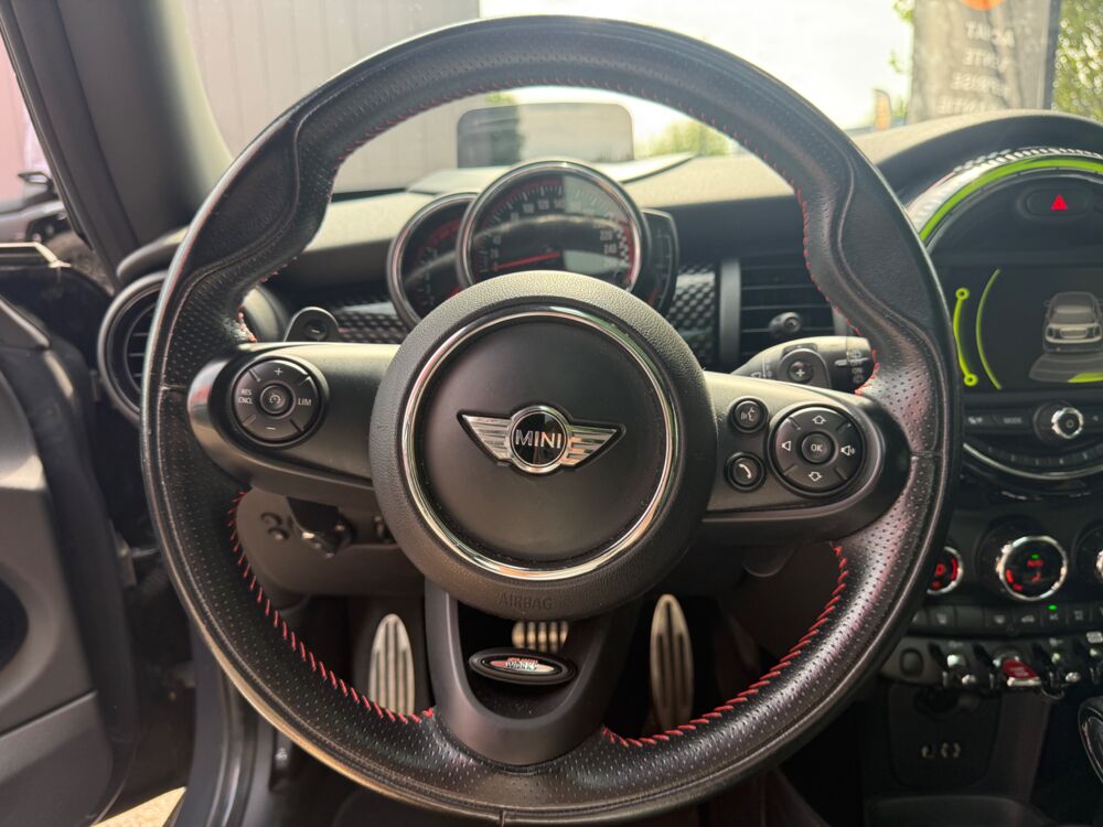 Cooper 2.0 230CH JOHN COOPER WORKS BVA-TOIT OUVRANT-PALETTES AU VOL 2017 occasion 76150 Saint-Jean-du-Cardonnay