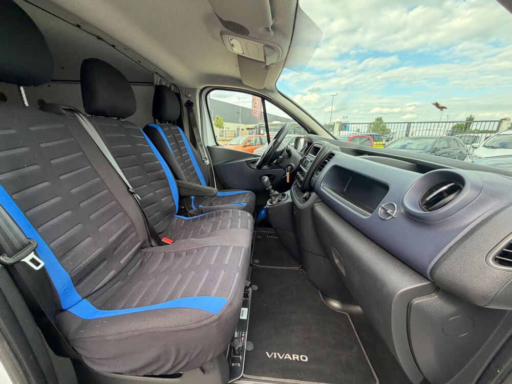 Vivaro FOURGON 1.6 CDTI 115CH 2900 L2H1 LONG - AM&Eacute;NAGER VANMANIA - 2016 occasion 27000 &Eacute;vreux