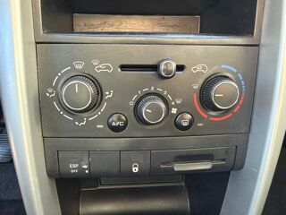 207 1.4 VTI 95Ch ACTIVE 2&Egrave;ME MAIN - MOTEUR &Agrave; CHAINE - SI&Egrave;GES CHA 2011 occasion 27000 &Eacute;vreux