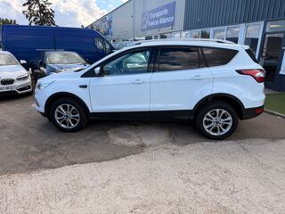 Kuga 1.5 FLEXIFUEL 150CH TITANIUM 4X2 BVA - 1&Egrave;RE MAIN - ENTRETRET 2019 occasion 27000 &Eacute;vreux