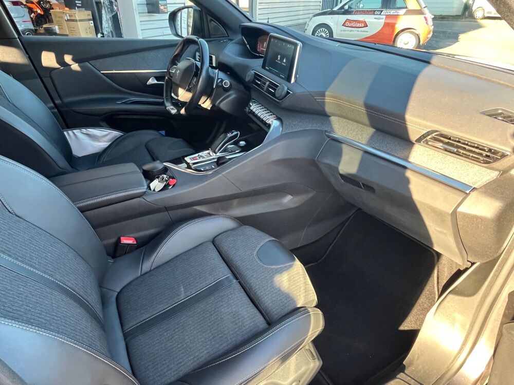 3008 1.6 225CH HYBRID GT PACK E-EAT 8 / CAR PLAY / SUIVI PEUGEOT 2020 occasion 47000 Agen