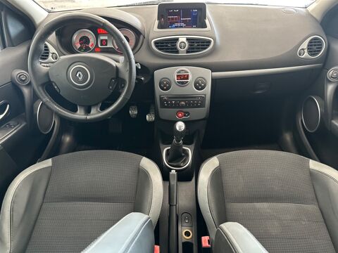 Clio 1.6 128 GT REVISION ET COURROIE OK 2010 occasion 26000 Valence