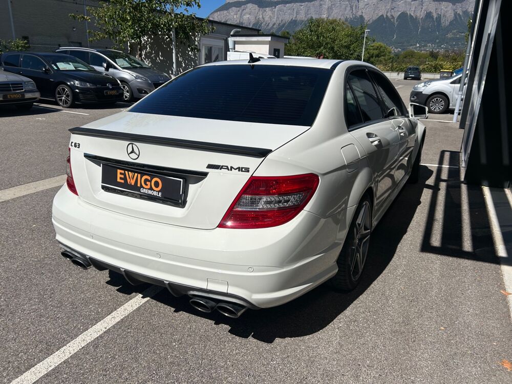 Classe C 6.2L 63 V8 455ch AMG / TOIT OUVRANT + HARMAN KARDON + SIEGE 2010 occasion 38420 Le Versoud