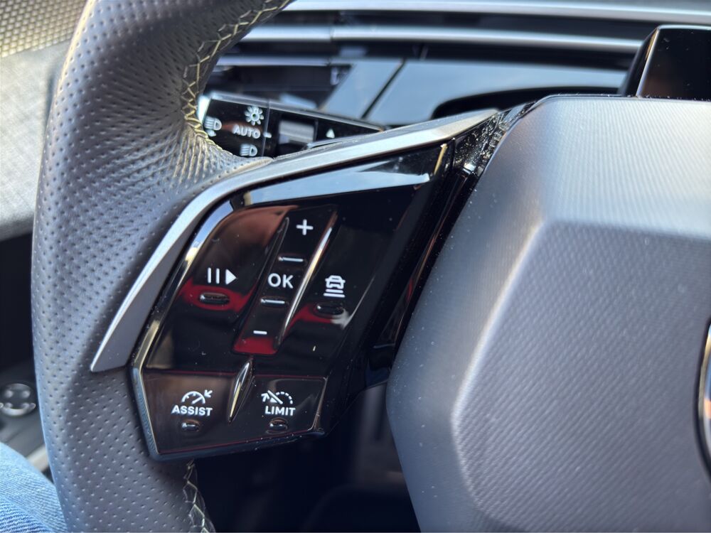 3008 GENERATION-III 1.6 195H 150 HYBRID PHEV GT E-DCS7 BVA - GARA 2026 occasion 68000 Colmar