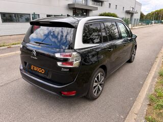 C4 1.6 HDI 120CH - 7 places - Carplay - Cam&eacute;ra 2017 occasion 44220 Cou&euml;ron