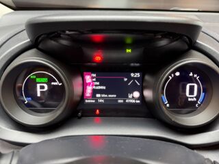 Yaris Cross 1.5 114 Ch FULL-HYBRID 0.8KWH DYNAMIC BVA / ENTRETIEN TOYOTA 2023 occasion 33320 Eysines