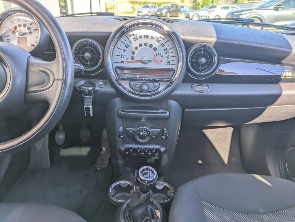 Cooper 1.6 D 90ch ONE /KIT CHAINE ET Embrayage neuf . 2013 occasion 69420 Ampuis