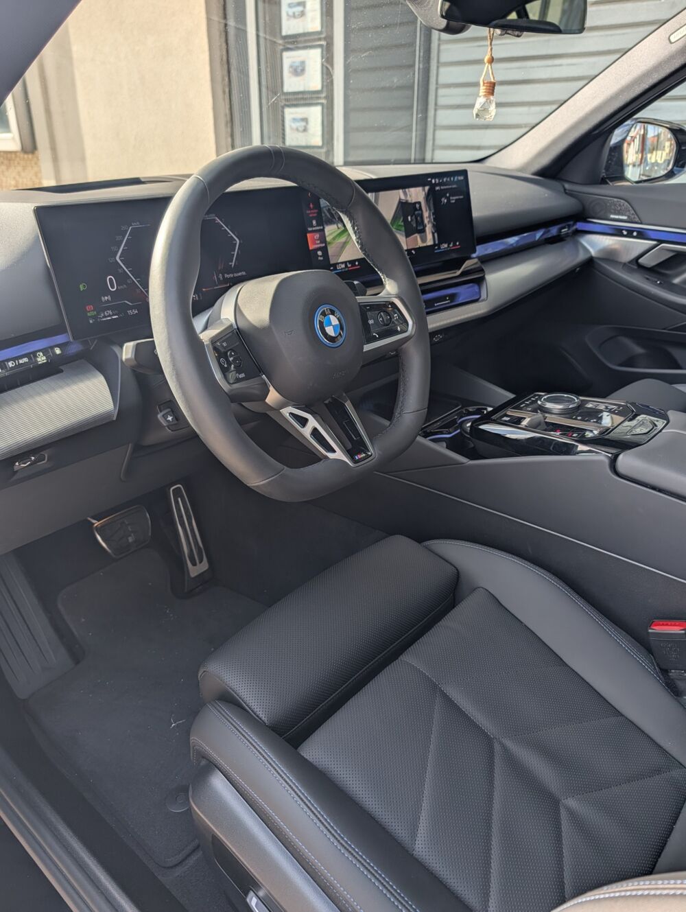 S&eacute;rie 5 3.0 550E 490ch PHEV HYBRID M-SPORT XDRIVE - 1er MAIN - PPF C 2024 occasion 57600 Forbach