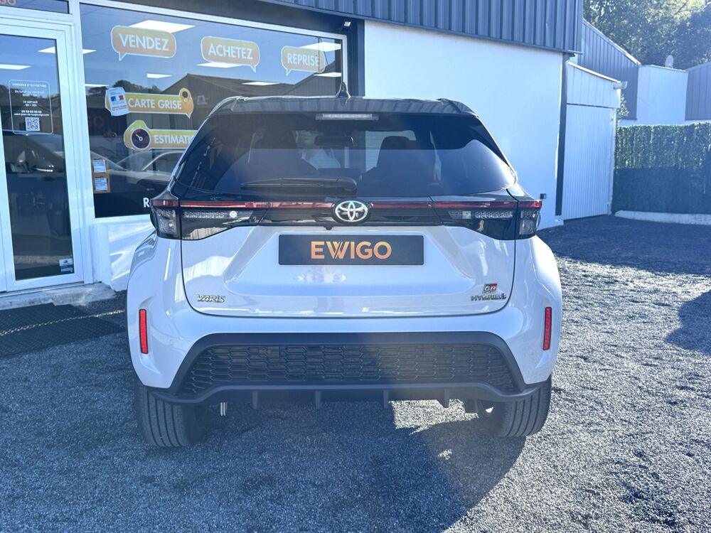 Yaris CROSS 1.5 116h Hybride GR Sport BVA / 1&egrave;re main / Entretien 2023 occasion 64122 Urrugne
