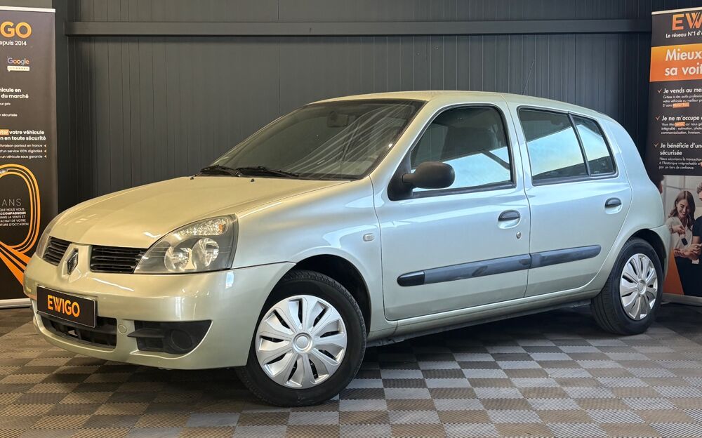 Clio PHASE 2 - 1.2 75Ch- CAMPUS - DISTRIBUTION NEUVE - EMBRAYAGE 2007 occasion 79000 Niort