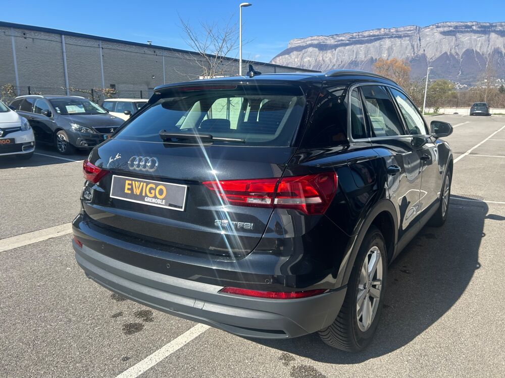 Q3 1.5L 35 TFSI 150ch DESIGN / APPLE CARPLAY SANS FIL + SIEGES 2019 occasion 38420 Le Versoud