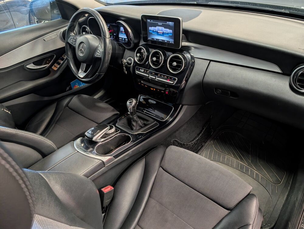 Classe C 220CDI 170CV AVANTGARDE - FAIBLE KILOMETRAGE - CARVERTICAL D 2014 occasion 69400 Arnas