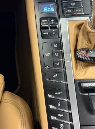 Macan 3.0 DIESEL 260Ch S PDK BVA SIEGES CHAUFFANT / TOIT OUVRANT 2014 occasion 24750 Tr&eacute;lissac