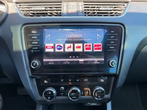 Octavia COMBI 2.0 TDI 150 Ch EDITION - Toit ouvrant - Attelage - Cam 2020 occasion 44220 Cou&euml;ron
