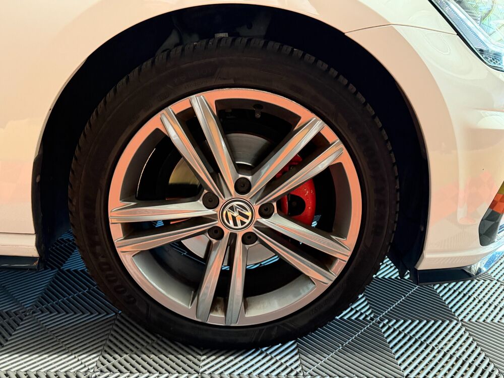 Golf 1.5 TSI 150ch EVO BLUEMOTION CARAT + PACK-R LINE EXT&Eacute;RIEUR 2019 occasion 81990 Puygouzon