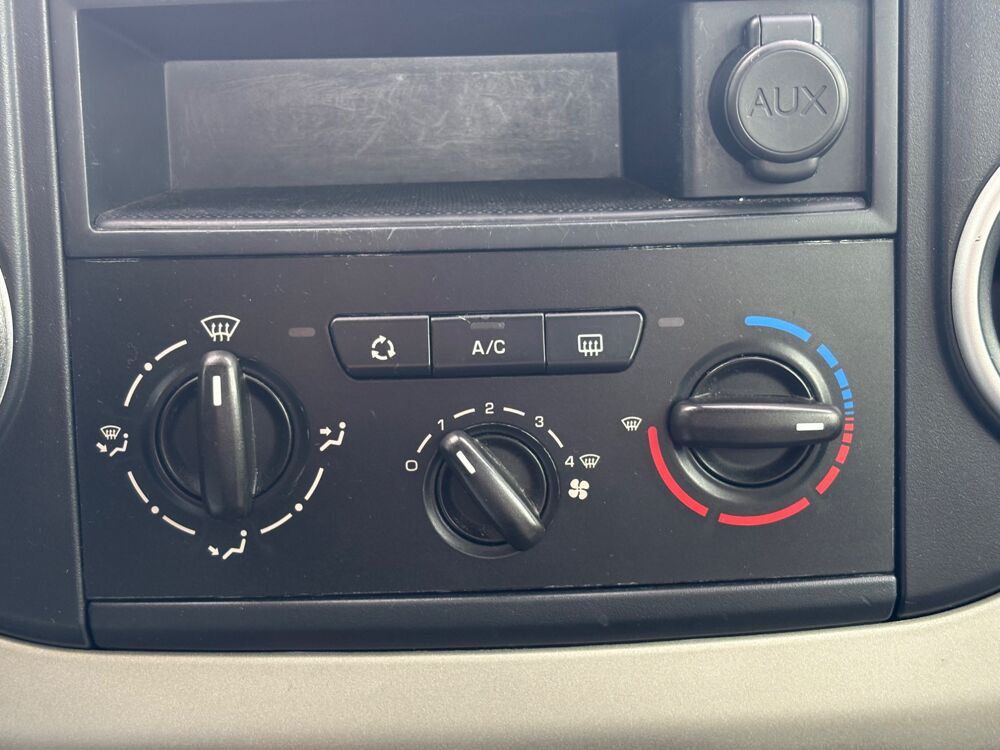 Berlingo GENERATION-II MULTISPACE 1.6 HDI 90 CH SPECIAL BVA / ATTELAG 2014 occasion 47000 Agen