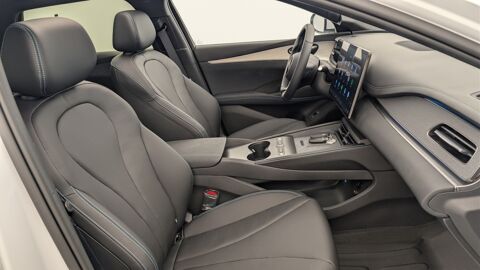 Seal 6 TOURING 1.5l DM-i 156 CH PHEV COMFORT/ REMISE 27%/ TOIT OU 2025 occasion 78125 Gazeran