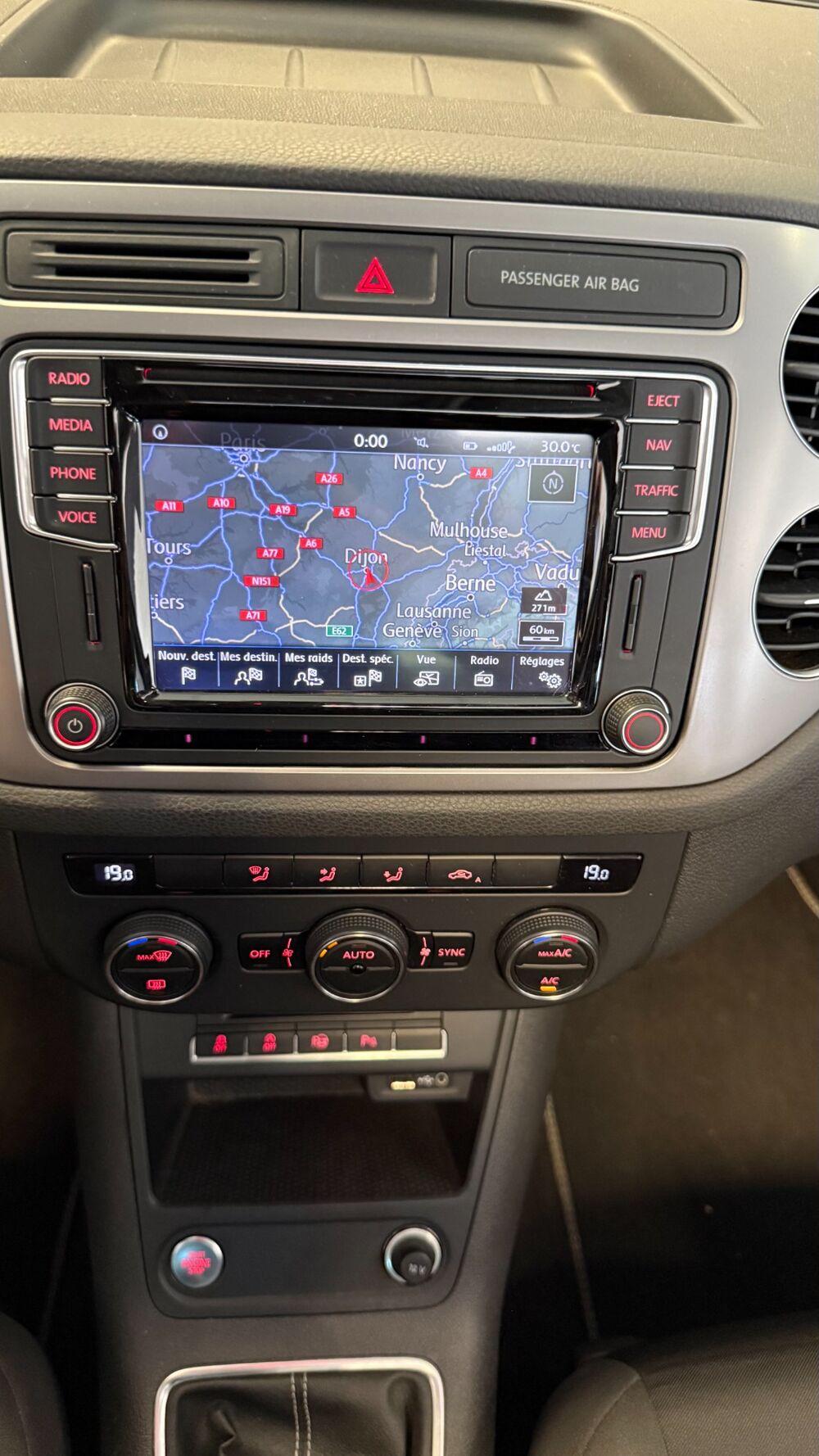 Tiguan 2.0 TDI 150 BLUEMOTION CONFORTLINE + TOIT OUVRANT + CAMERA D 2016 occasion 21850 Saint-Apollinaire