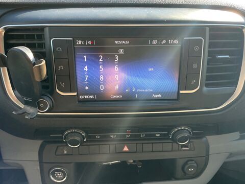 Proace 2.0 D4D 177 CH L2 DYNAMIC BVA CABINE APPROFONDIE / ATTELAGE 2019 occasion 17000 La Rochelle